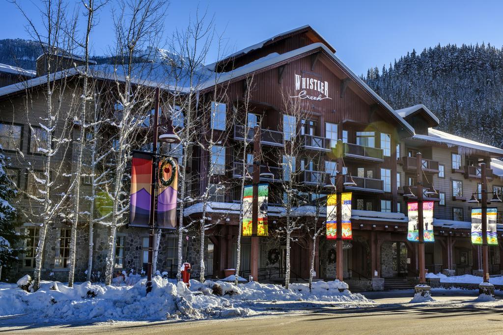 Lodging Ovations Hotell Whistler Exteriör bild